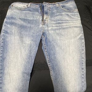 Levis slim straight denim